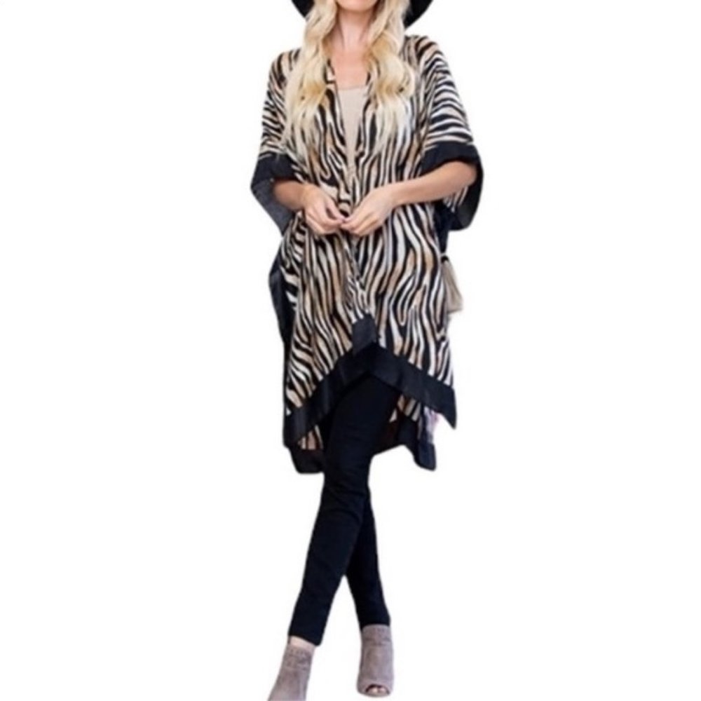 Women’s Tiger Stripes Kimono Black/Cream One Size